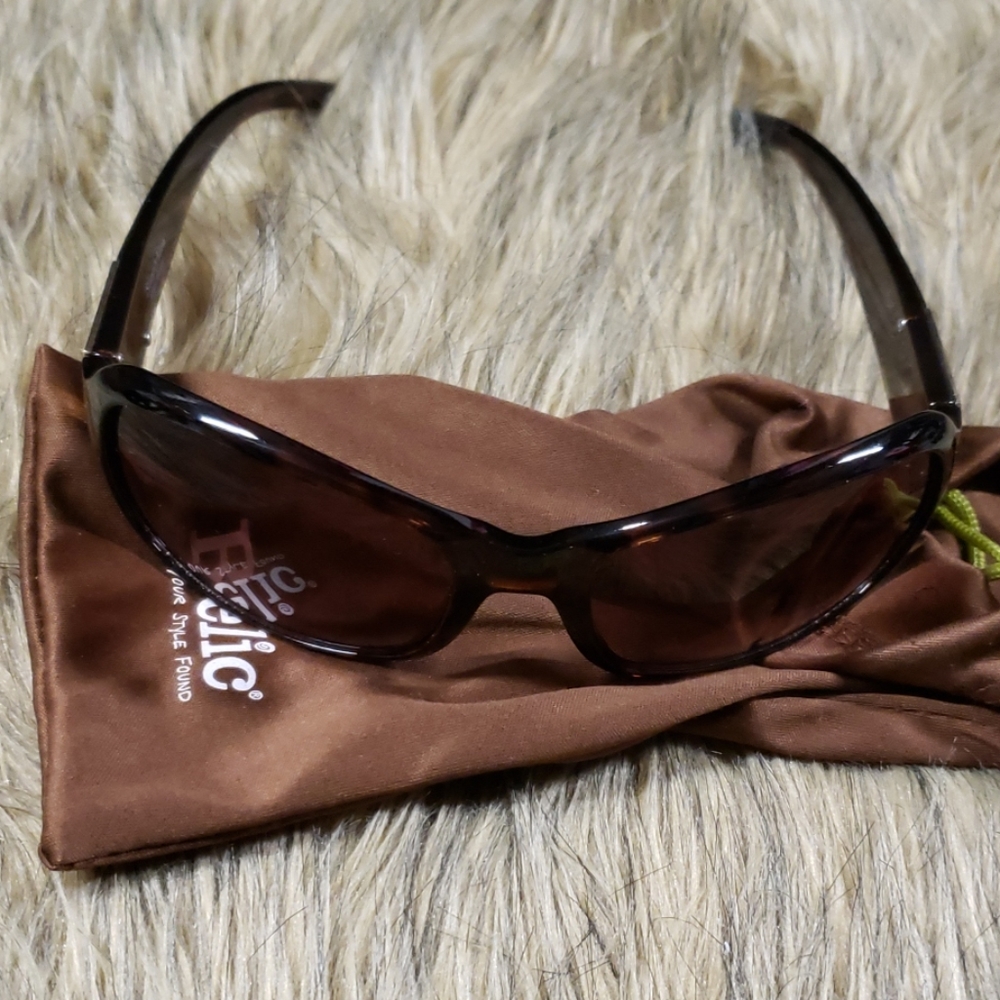 Vera Wang sunglasses
